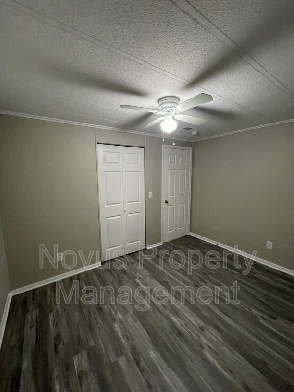 Building Photo - 60 Gees Ln