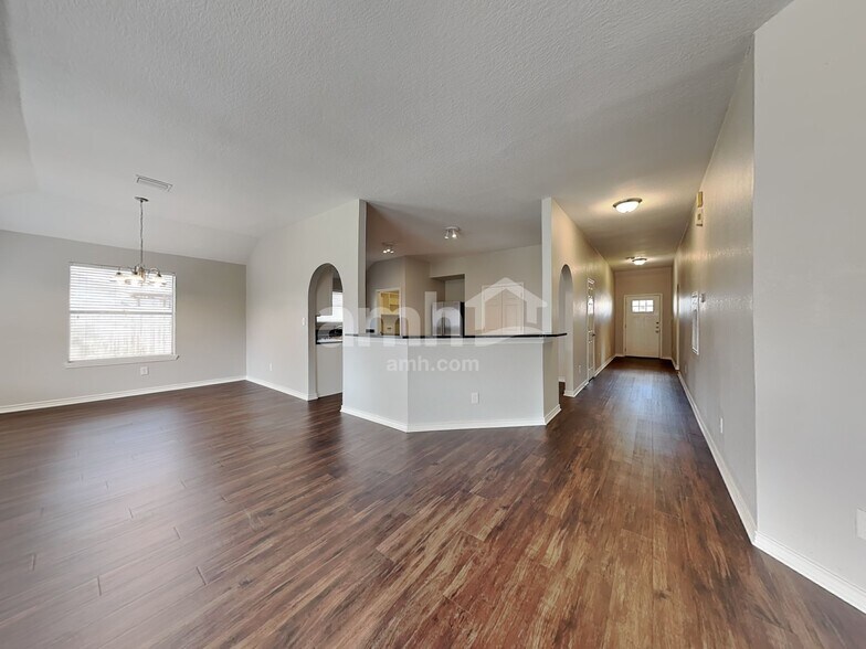 Building Photo - 5010 Chase Mountain Dr