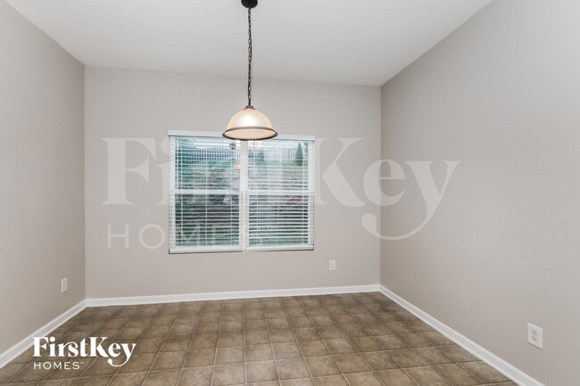 Building Photo - 16422 Austringer Pl