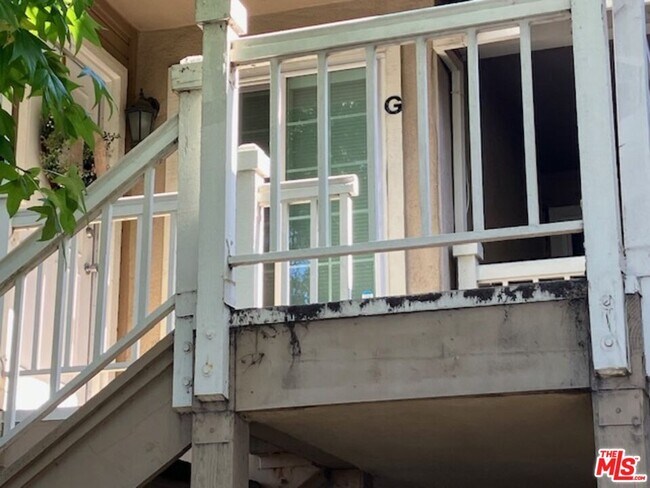 Building Photo - 3851 Amberly Dr