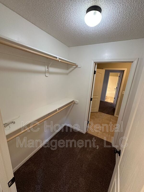 Building Photo - 1610 N 127th St