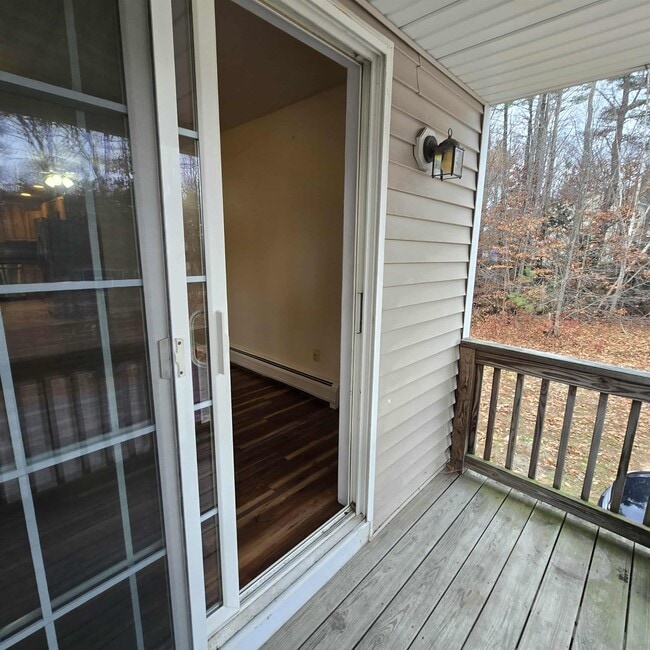 Building Photo - 315 Old Concord Turnpike