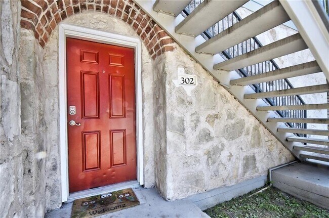 Building Photo - 2606 Salado St