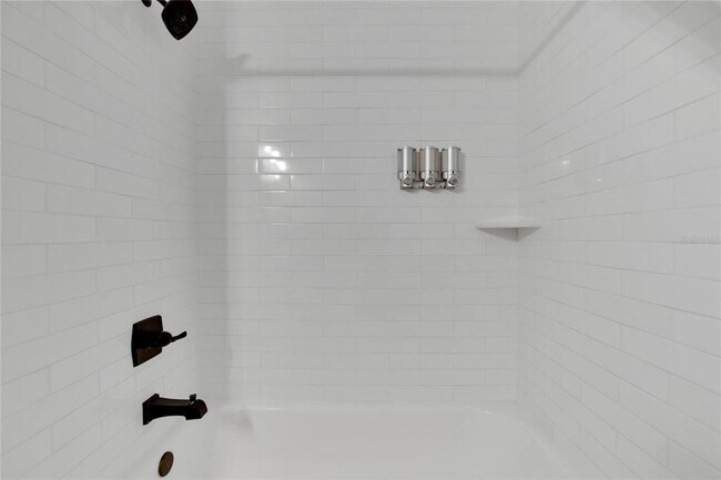 Building Photo - 3002 E 38th Ave