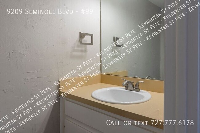 Building Photo - 9209 Seminole Blvd