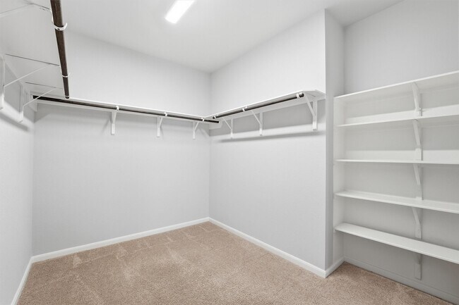 Building Photo - 1338 Lakeside Crk Rd