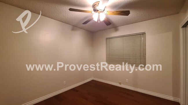 Building Photo - 3 Bed, 2 Bath Hesperia Home!!!