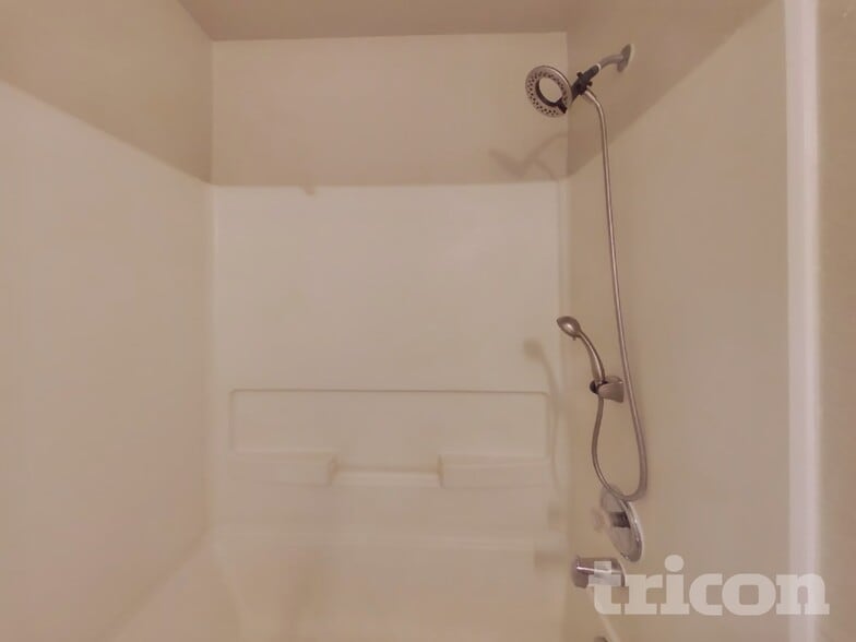 Building Photo - 2615 Thunder Gulch