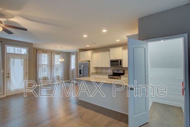 Building Photo - 4158 Pughsville Rd