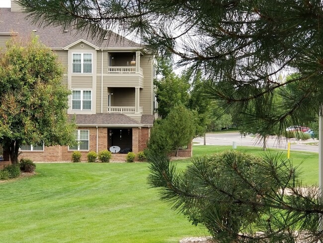 Building Photo - 12926 Ironstone Way