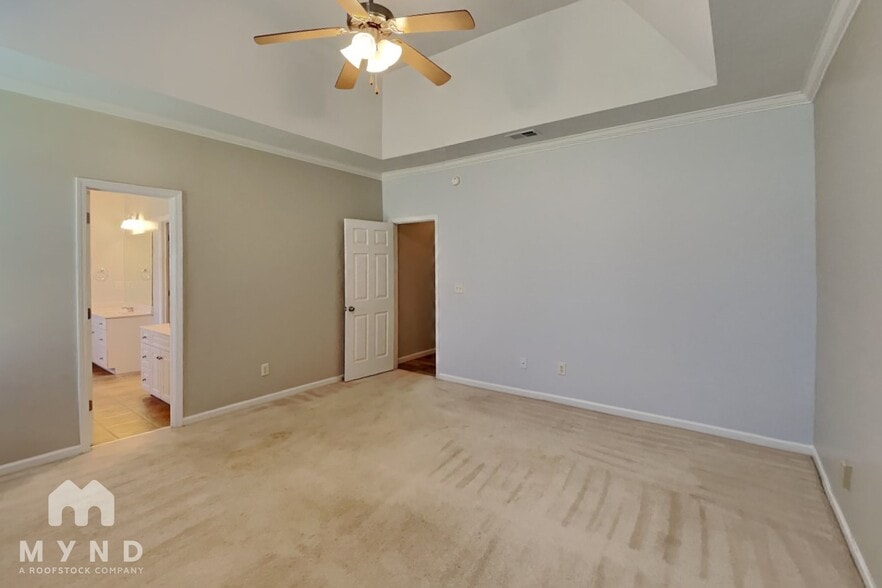 Building Photo - 1007 Riviera Dr