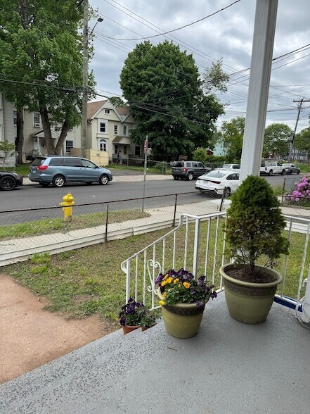 Building Photo - 199 English St