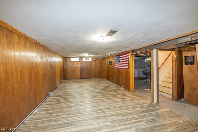 Building Photo - 5670 Cherokee Rd