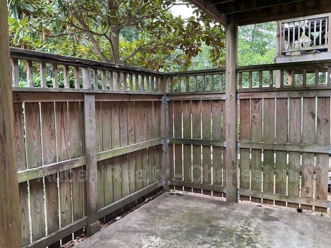 Building Photo - 1402 Camp Rd
