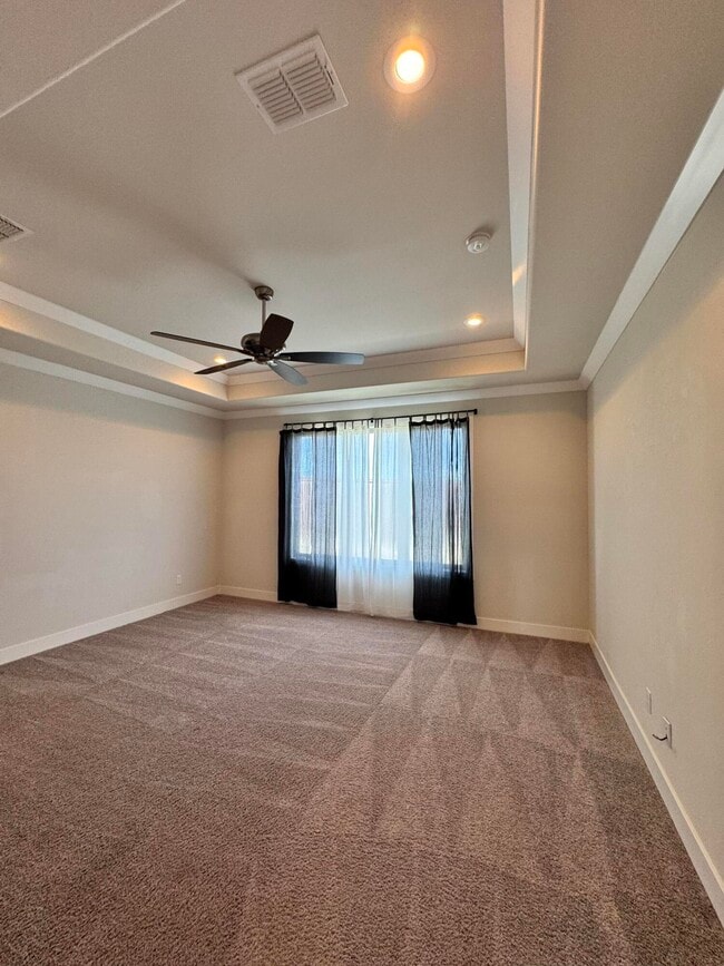 Building Photo - 23 Wilshire Blvd