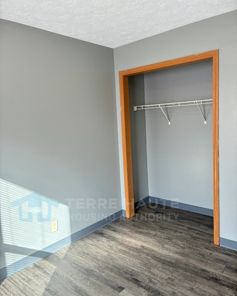 Bedroom 2 Closet - 1515 Cruft St