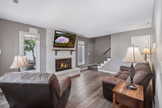 Building Photo - 1748 Karis Way