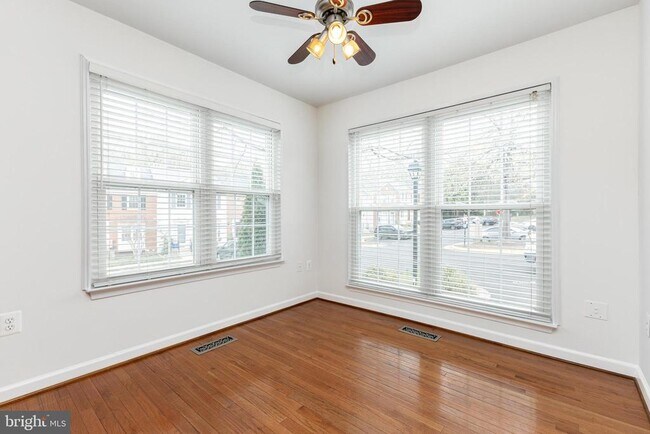 Building Photo - 6751 Jenny Leigh Ct