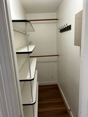 Building Photo - 125 W Cedar St