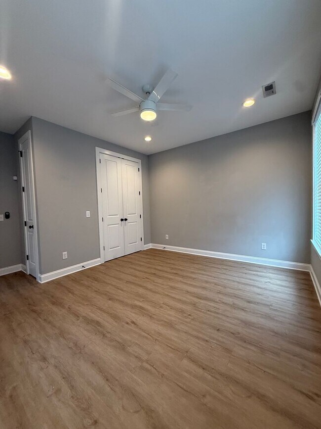 Building Photo - 9 Hanover St