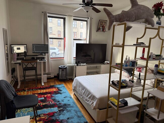 Building Photo - 2700 John F. Kennedy Blvd