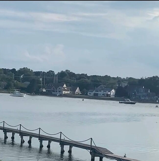 Building Photo - 16 Fosters Point