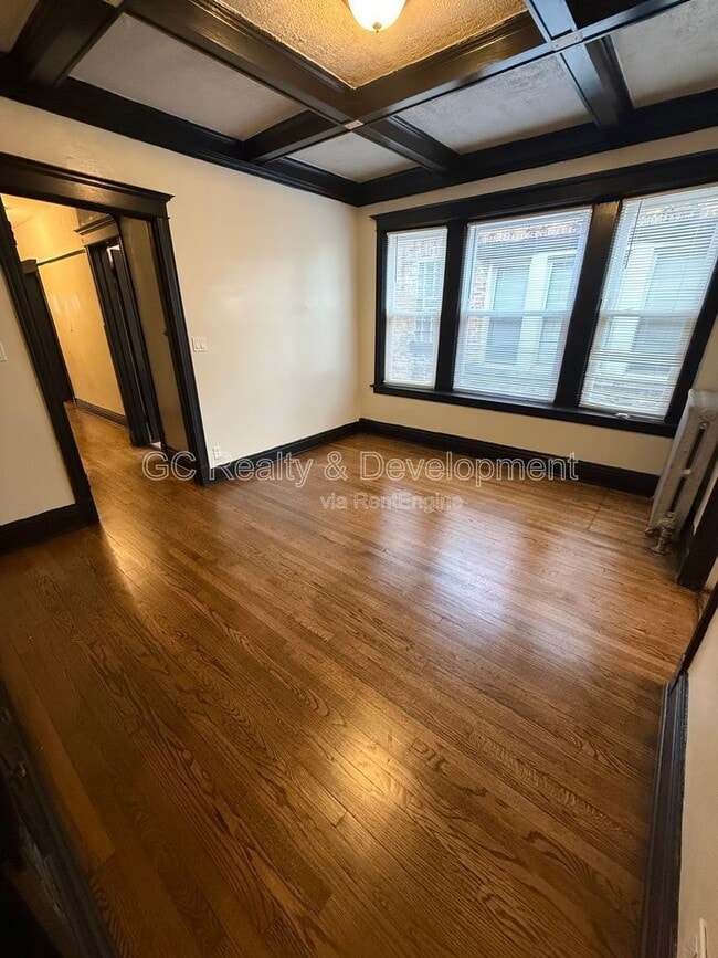 Building Photo - 1450 E Marquette Rd