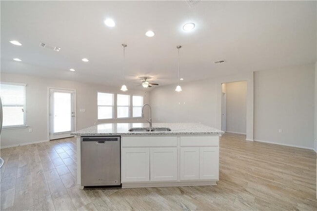 Building Photo - 7329 Sentry Path