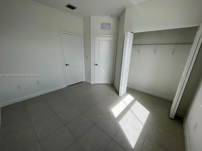 Building Photo - 24628 SW 118 Ct