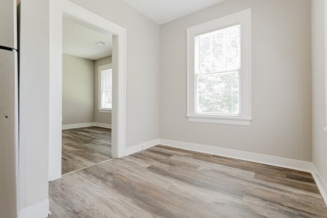 Building Photo - Charming 2 Bedroom in Phenix City!
