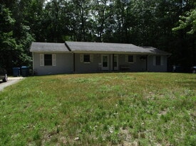 Building Photo - 16484 Taft Rd