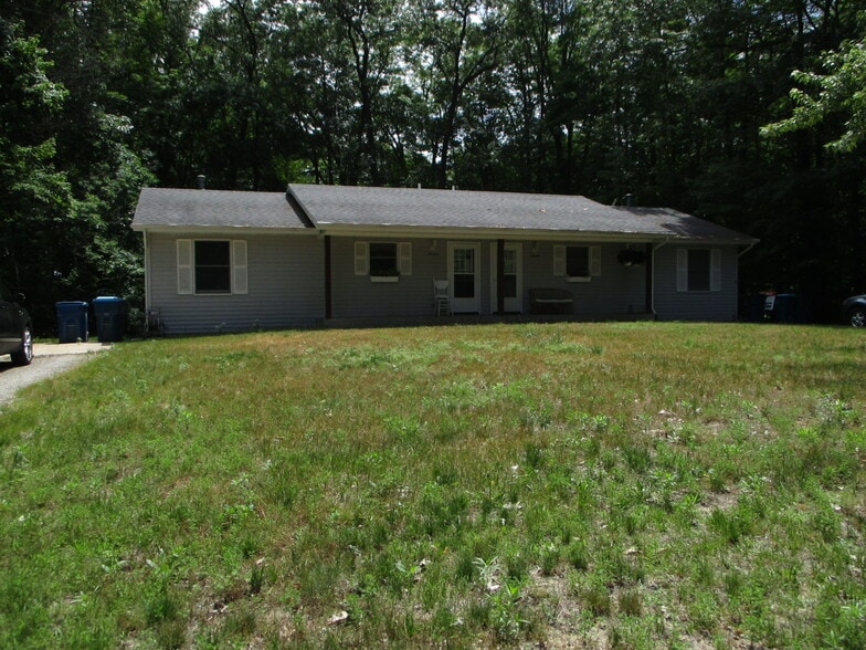 Primary Photo - 16484 Taft Rd