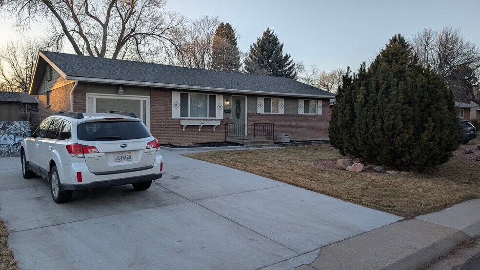Primary Photo - 2313 Stanford Rd