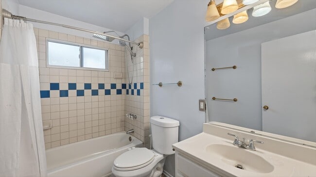 Building Photo - Wonderful Two Bedroom Home for Rent Long Beach