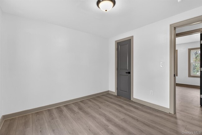 Building Photo - 62 Poplar St