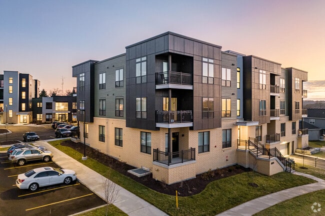 Building Photo - The Outlook Apartments