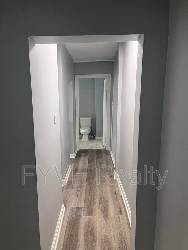 Building Photo - 203 N Carey St