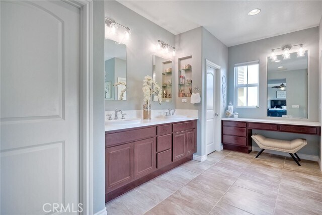 Building Photo - 5018 Medalist Ct