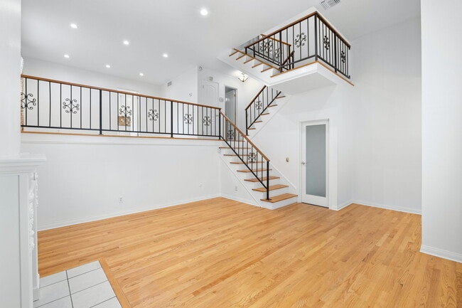 Building Photo - 2450 E Del Mar Blvd