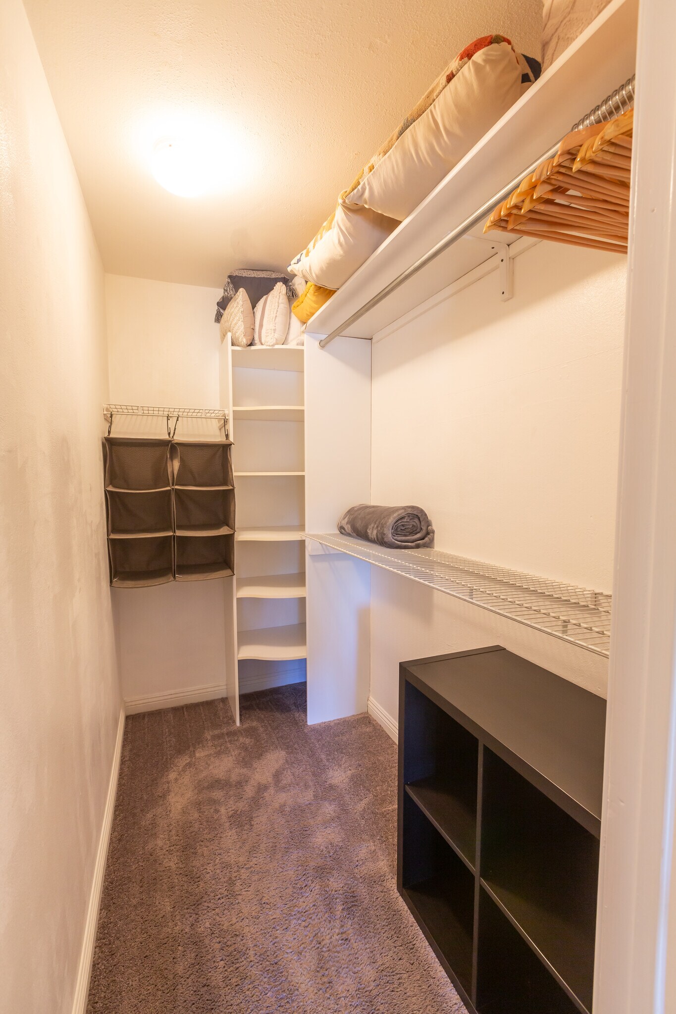 Building Photo - 5700 Etiwanda Ave