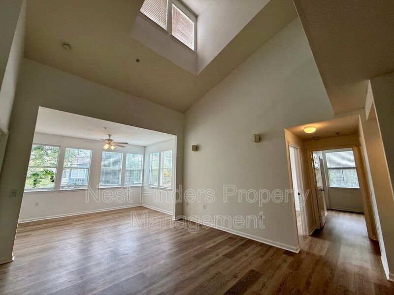 Building Photo - 8550 Touchton Rd