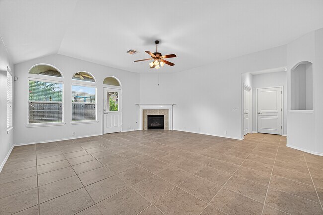 Building Photo - 5518 Elderberry Arbor