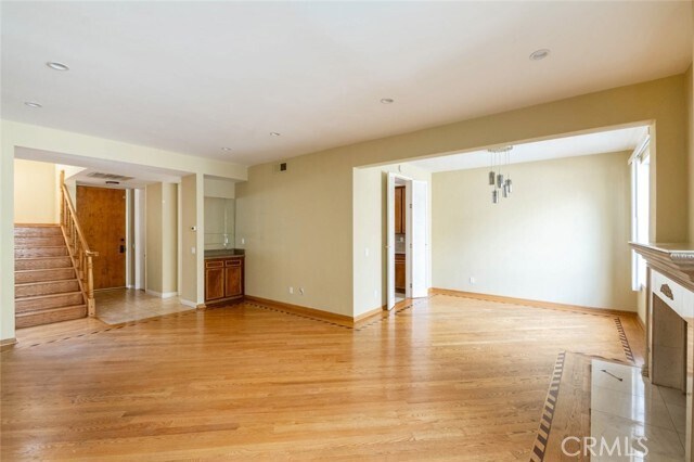 Building Photo - 1244 Valley View Rd