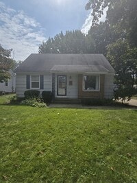 Building Photo - 38 E 32nd St