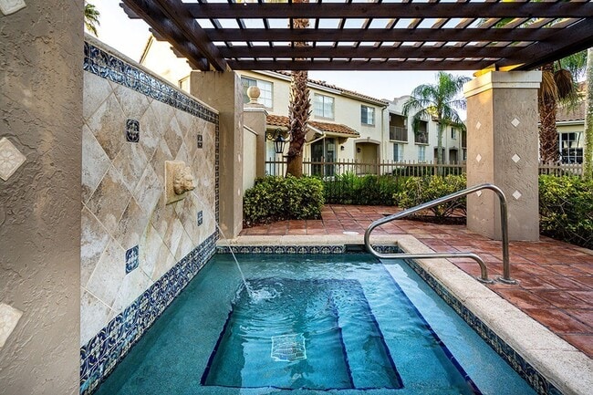 pembroke_cove-36 - Pembroke Cove