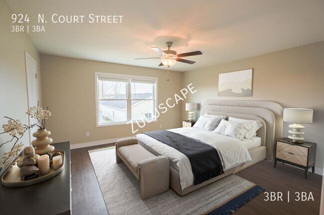 Building Photo - 924 N Ct St