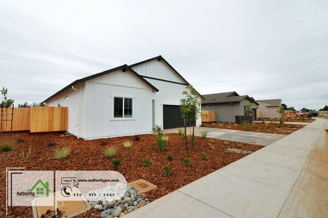Building Photo - 2901 Hopkins Ave