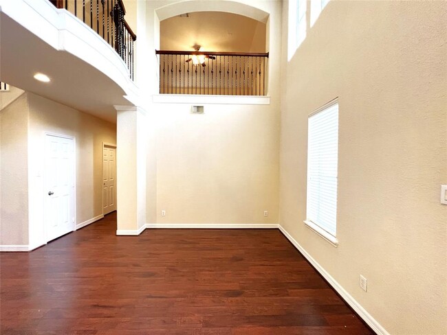 Building Photo - 5307 Riverstone Crossing Dr