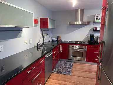 Building Photo - 3 bedroom in Chicago IL 60614