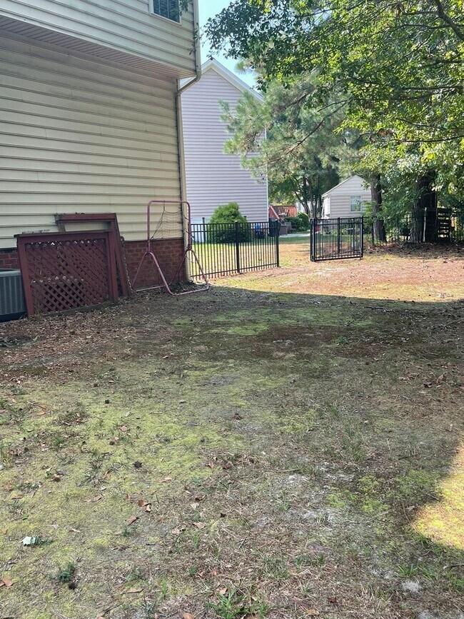 Building Photo - 13347 Chesapeake Pl